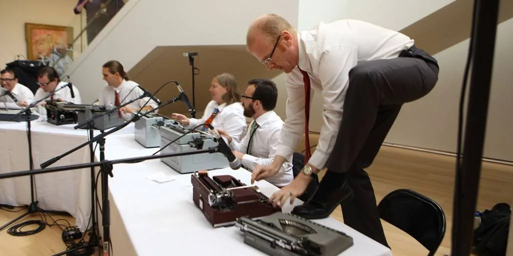 Orkestar pisaćih mašina je novi hit u kancelariji