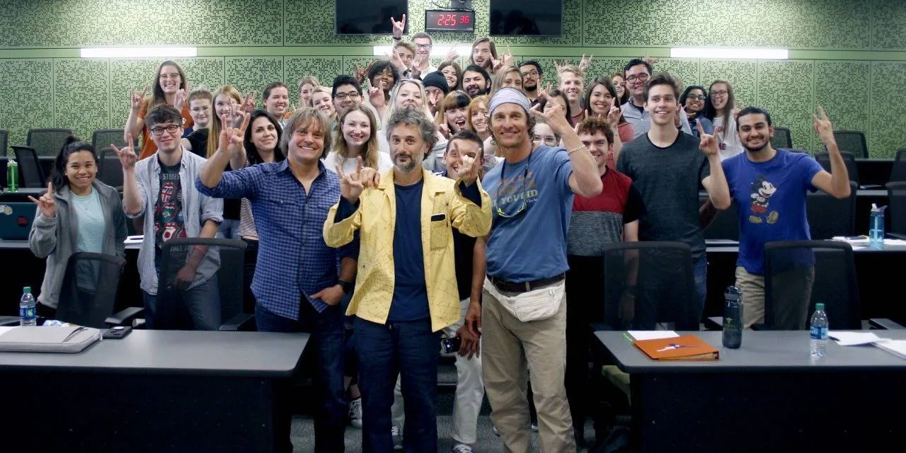 Metju Mekonahi će od sada biti profesor na fakultetu