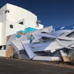 Ulični umetnik fascinira ljude svojim neverovatnim 3D muralima na zgradama