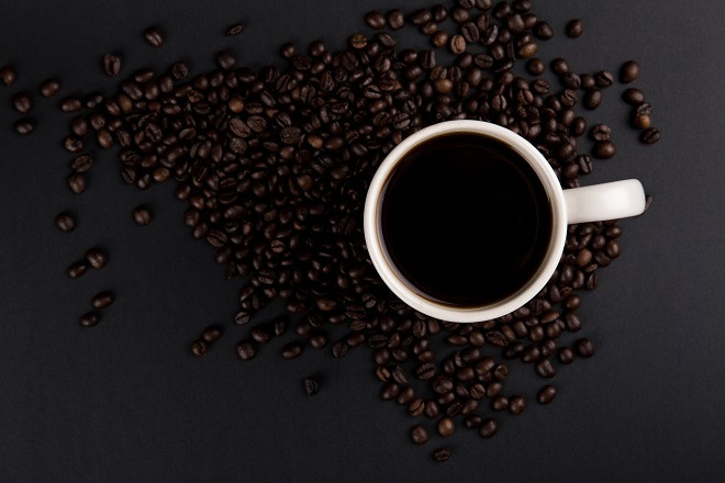 Šoljica vruće kafe koju željno iščekujemo celog dana (Foto: Pexels)