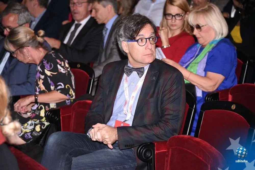 Konstanca Makras i aplauzi publike otvorili 53. Bitef
