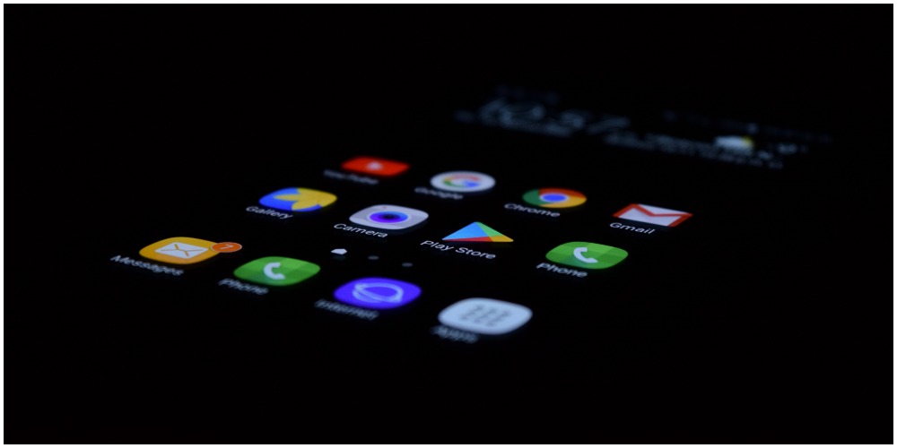 Android 10 dostupan sa tamnom temom za uštedu baterije