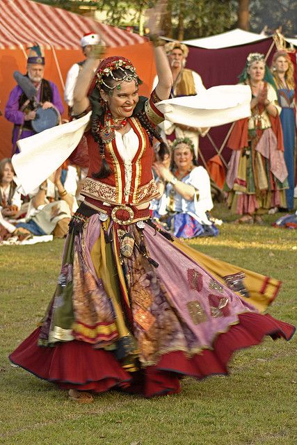 Iz Fride: Romski ples