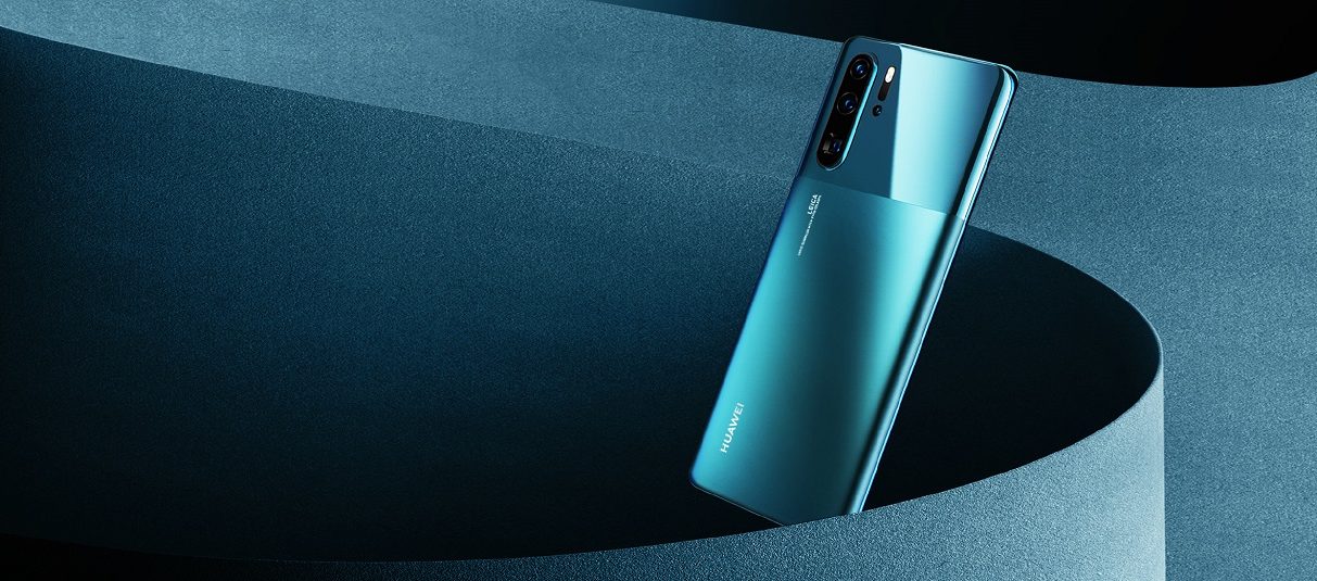 Huawei P30 Pro stiže u mistično plavoj boji koja će vas ostaviti bez daha