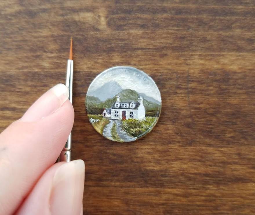 Neverovatne minijaturne slike na novčićima