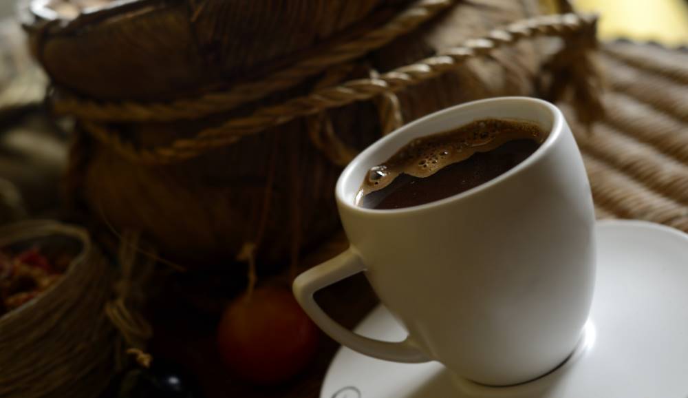 Od plantaže do kesice: Značaj pravilne prerade zrna za pun ukus domaće kafe