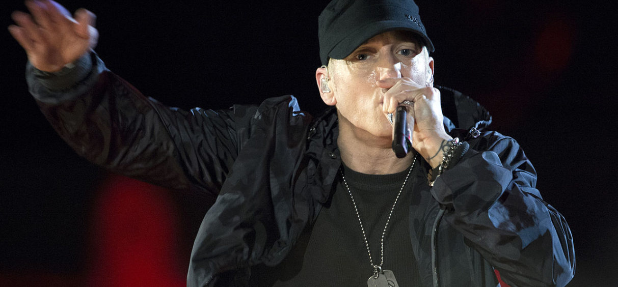 Eminem je u novoj pesmi oborio rekord u brzini repovanja