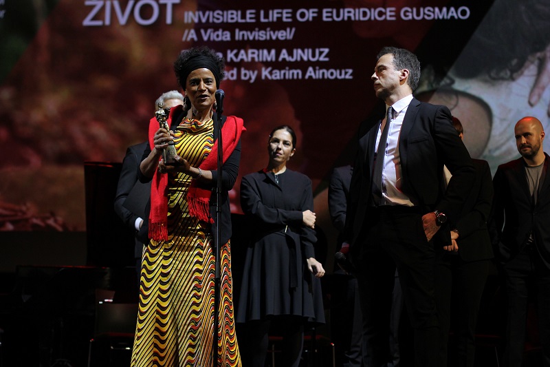 Dodelom nagrada i Malkovičevim performansom zatvoren 48. FEST