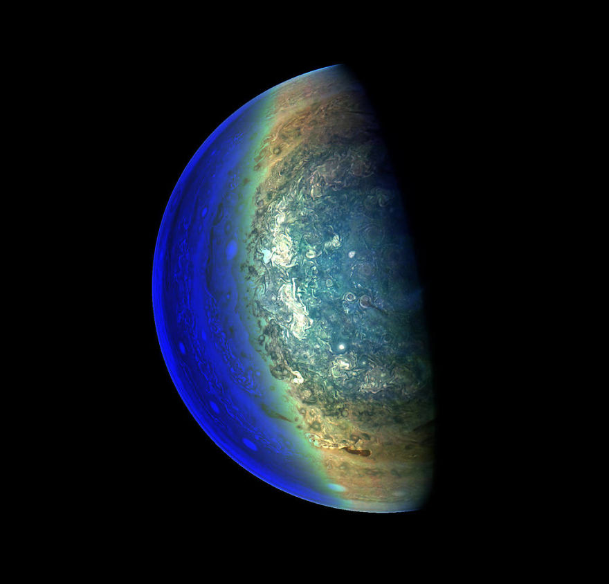 NASA je objavila fascinantne fotografije Jupitera koje morate videti