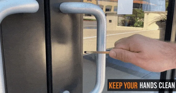 Sa ovim proizvodom možete bezbedno dodirivati različite površine i smanjiti širenje zaraznih bolesti