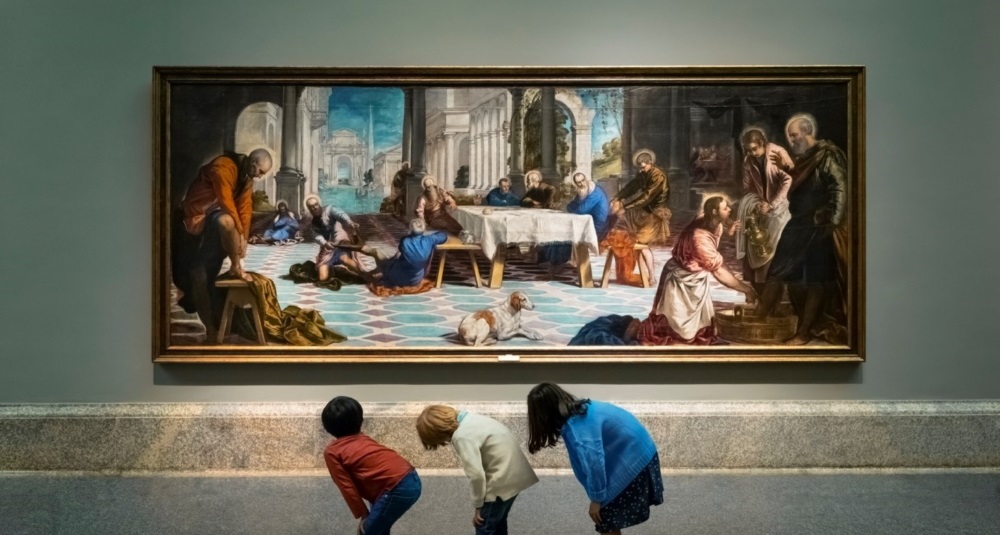 Jutarnja kafa sa pogledom na dela Tintoreta i Velaskeza