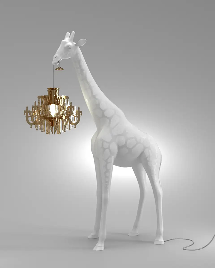 Od sada možete kupiti luskuzne lustere u obliku žirafa