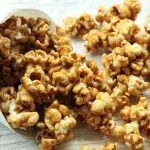 Recept za filmsko veče: Karamel-kokice