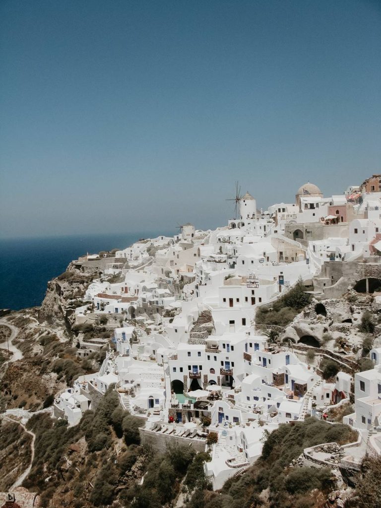 Grčke kuće na primorju su obojene belom i plavom zbog ovih razloga