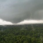 Neverovatan video pokazuje kako izgleda biti u blizini tornada