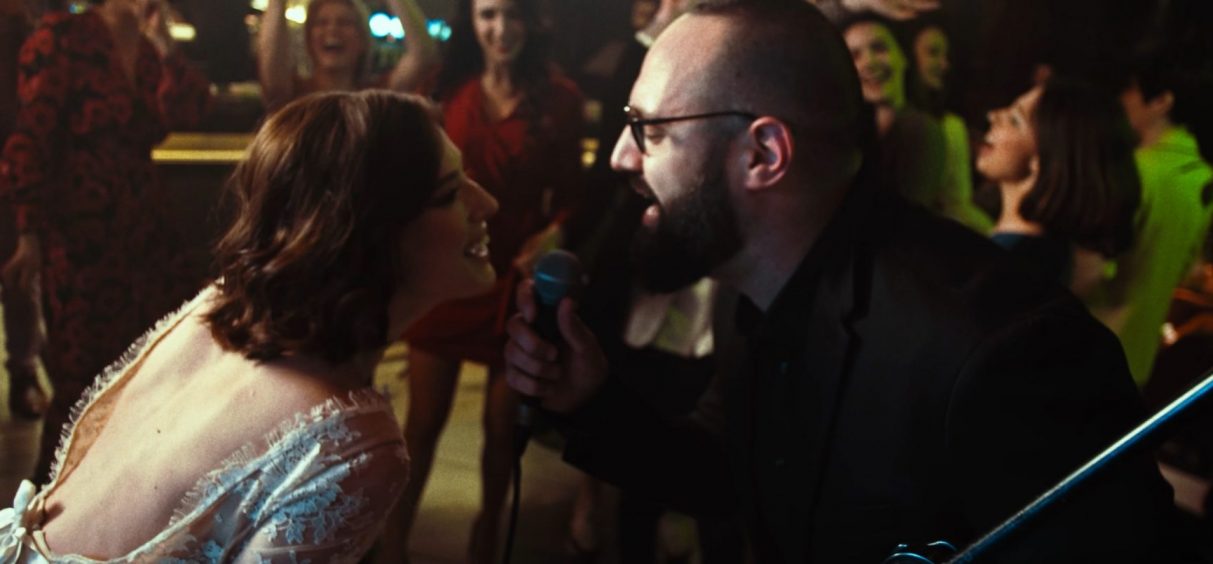 Marko Louis predstavlja spot za pesmu „Ćutaću“ uz pomoć glumaca Milene Radulović, Uroša Jakovljevića i Branislava Jerkovića