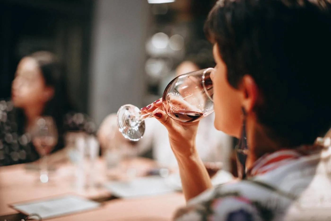 Da li je umereno konzumiranje alkoholnih pića zaista dobro za srce?