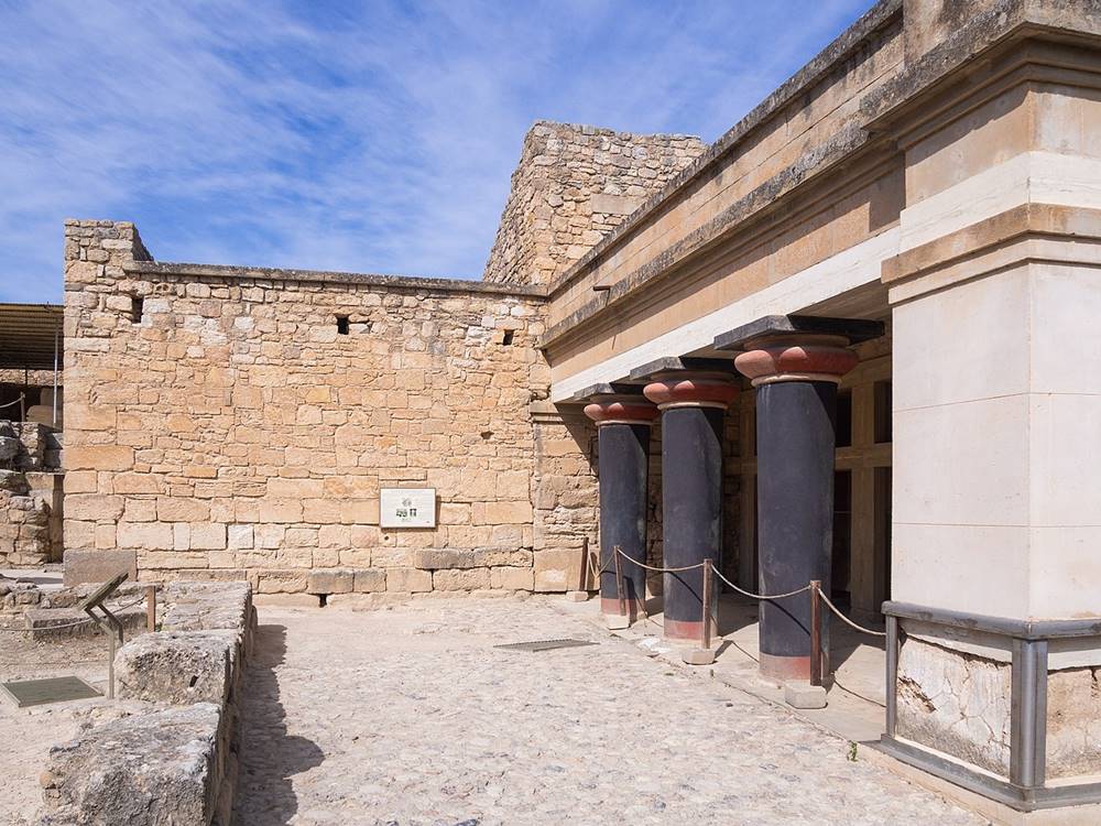 U ovoj antičkoj palati u Grčkoj nalazi se najstariji tron u Evropi