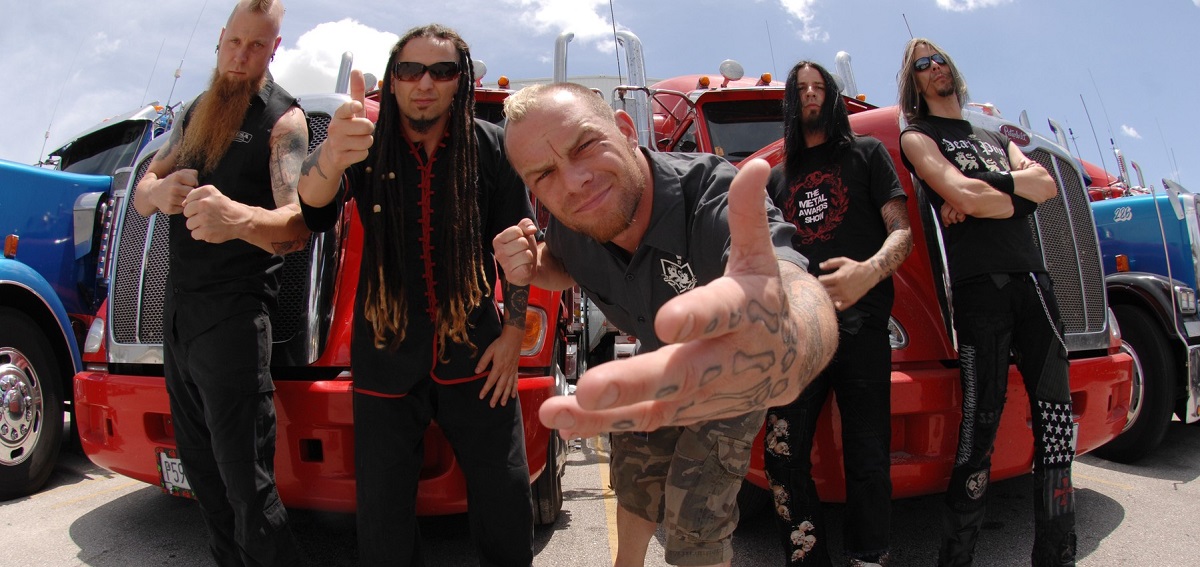 Hevi metal senzacija Five Finger Death Punch napokon stiže u Beograd