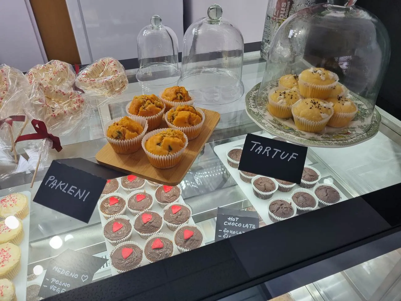 Mafinerija: Njegovo Veličanstvo Mafin