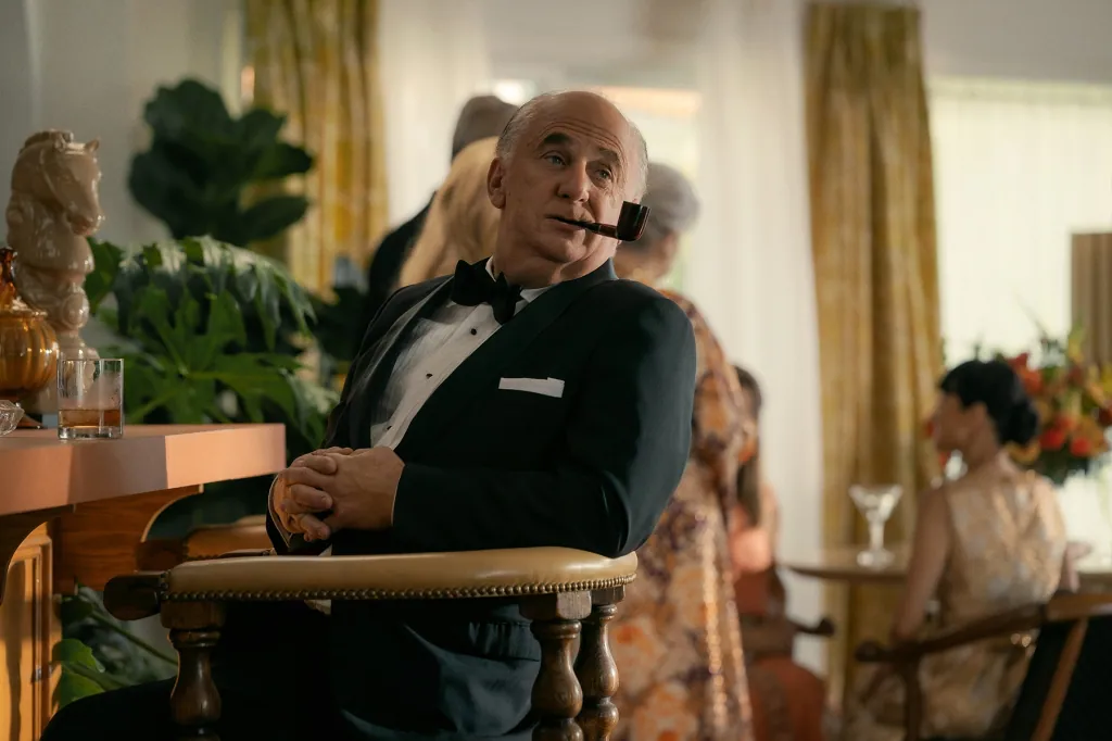 Šon Pen i Džulija Roberts su neprepoznatljivi u novoj mini-seriji o velikom američkom skandalu