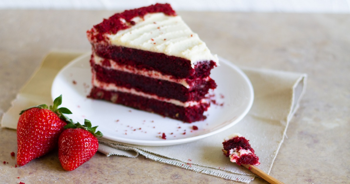 Napravite Red velvet tortu - najlepšu poslasticu za Dan zaljubljenih!