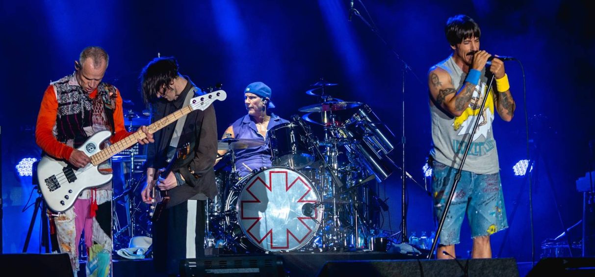 Red Hot Chili Peppers su izbacili spot za još jednu pesmu sa novog albuma