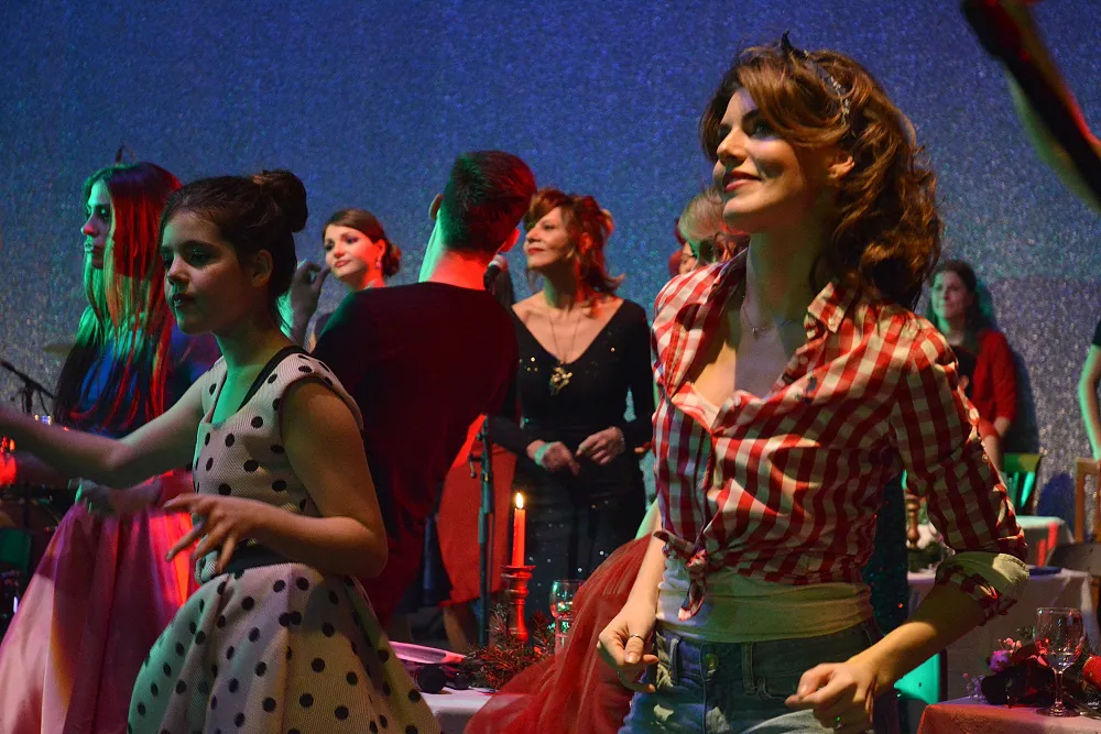 Humanitarna predstava „Brod plovi za decu rudara"