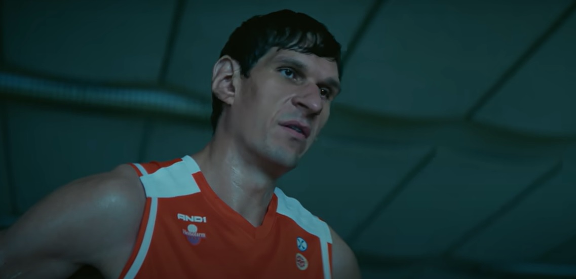 Bobi Marjanović igra u Netfliksovom filmu o košarci sa Adamom Sendlerom (TREJLER)