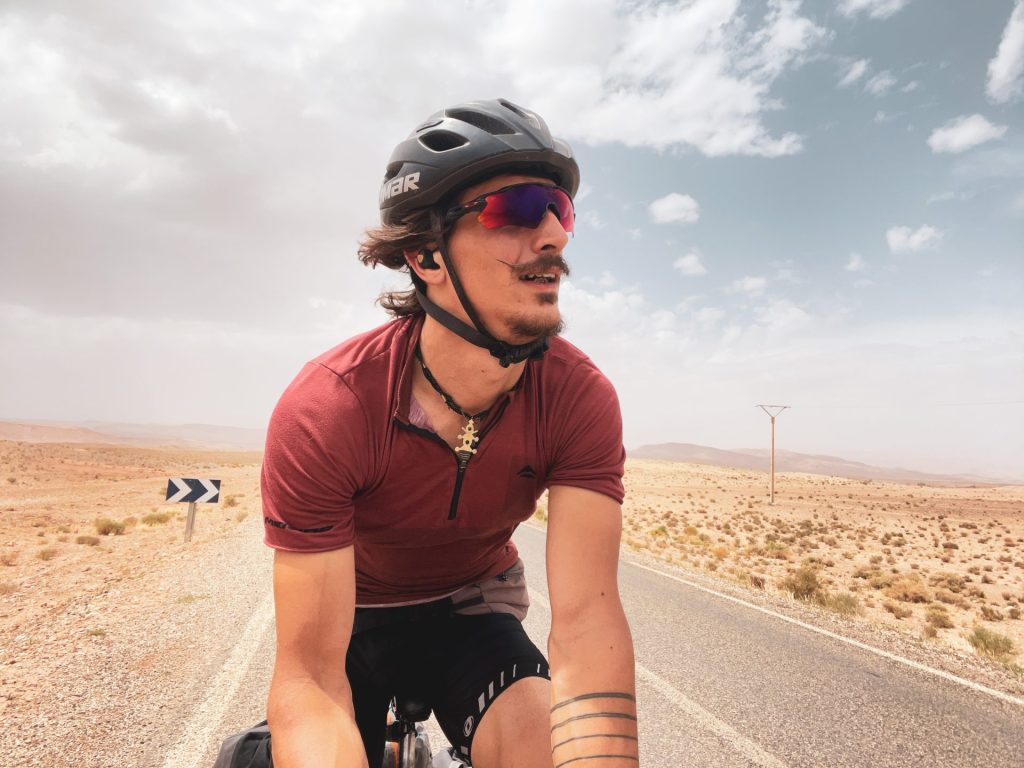 Afrika za početnike - Igor je prešao biciklom ceo Maroko i napravio sjajan putopis na svom instagramu