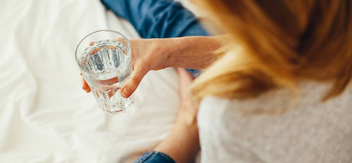 Šta se dešava u telu kada odmah ujutru popijemo čašu vode