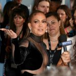 Dženifer Lopez u moćnoj goloj haljini otvorila Trajbeka festival