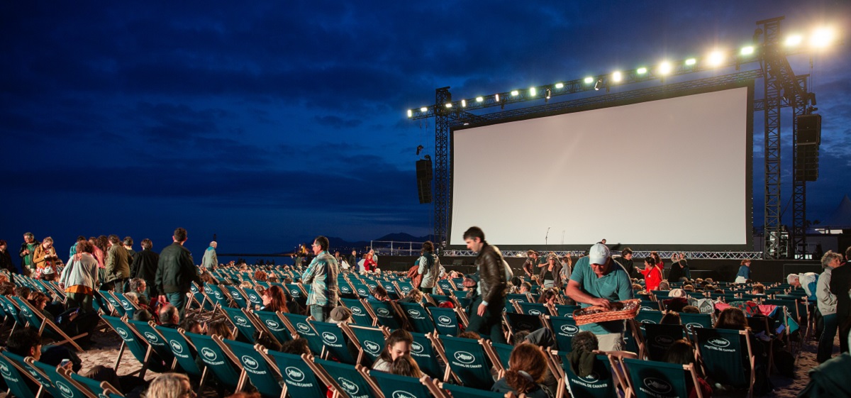A1 Kinoteka letnji bioskop počinje sa radom: Filmska magija u centru grada pod otvorenim nebom