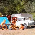 Leto tek je počelo, a bumeri na mrežama već danima objašnjavaju kako je nekad bilo lepše letovanje