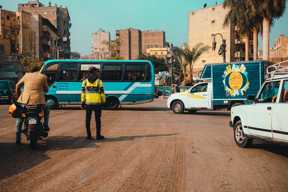 5 nepisanih pravila koja morate da znate ako se usudite da pređete ulicu u Kairu