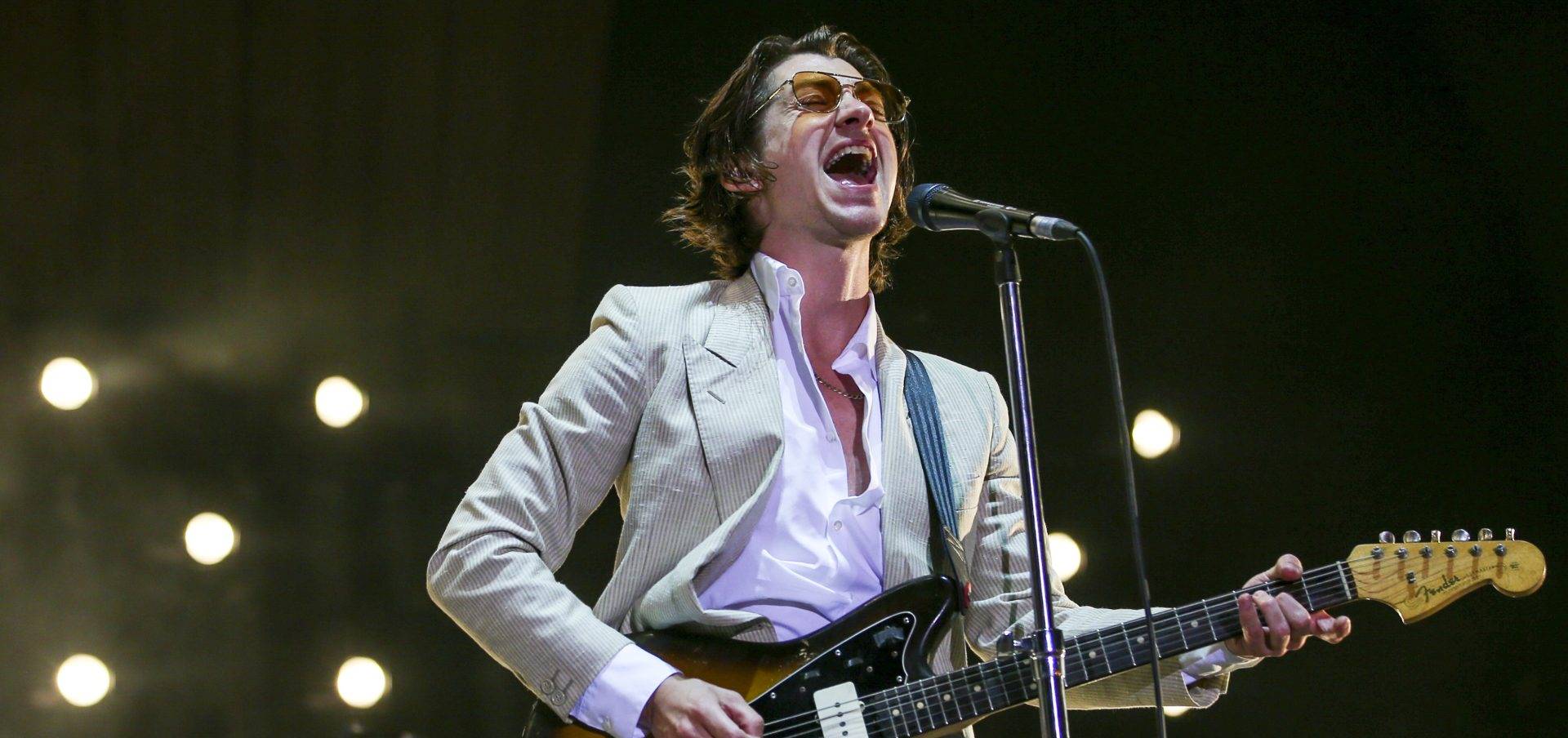 Aleks Tarner je postao san svih žena u Srbiji - bili smo na "Arctic Monkeys" nastupu na Szigetu