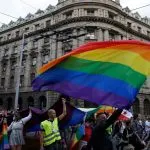 Novinar iz Novog Sada tekstom uzdrmao Srbiju: Kako detetu objasniti "Prajd"