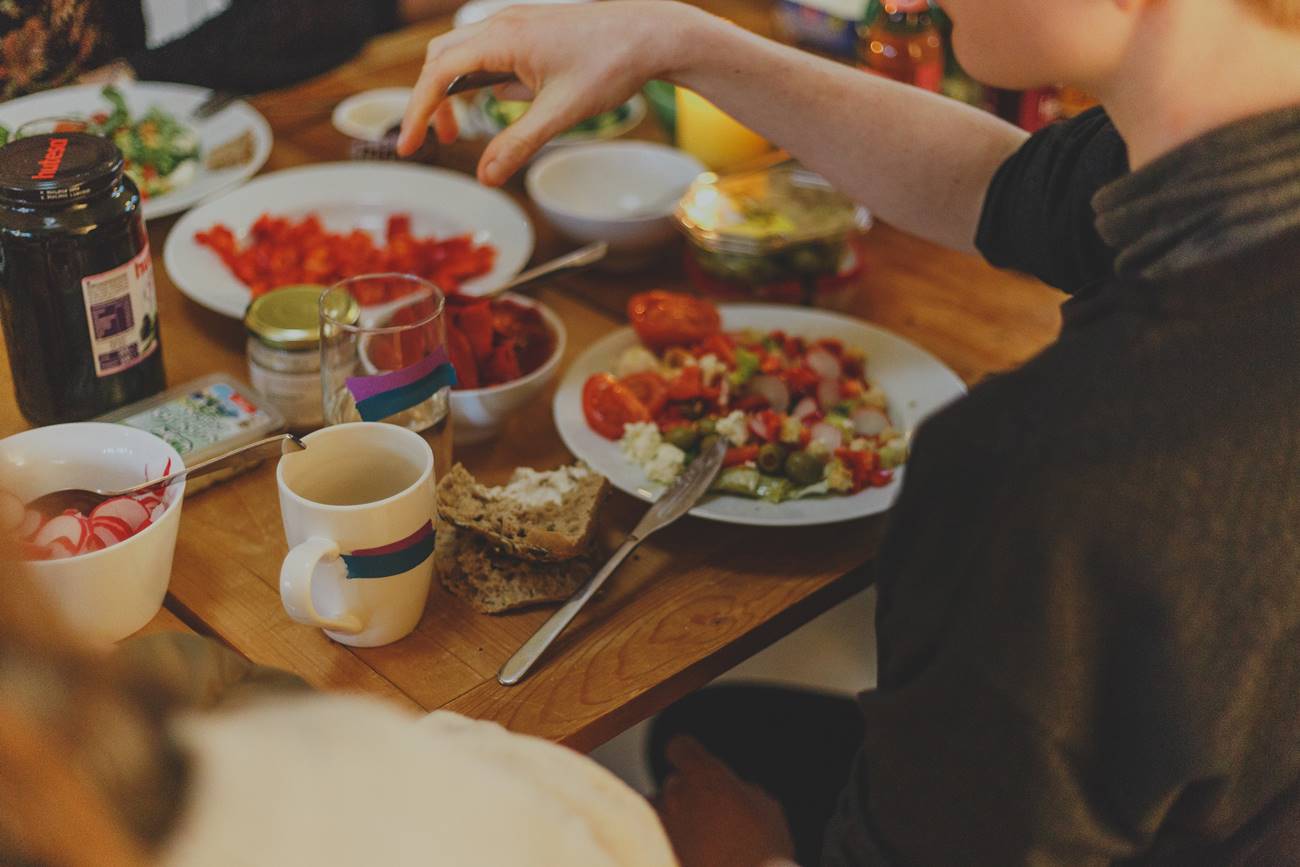 5 loših navika u vezi doručka zbog kojih ne možete da se rešite sala sa stomaka