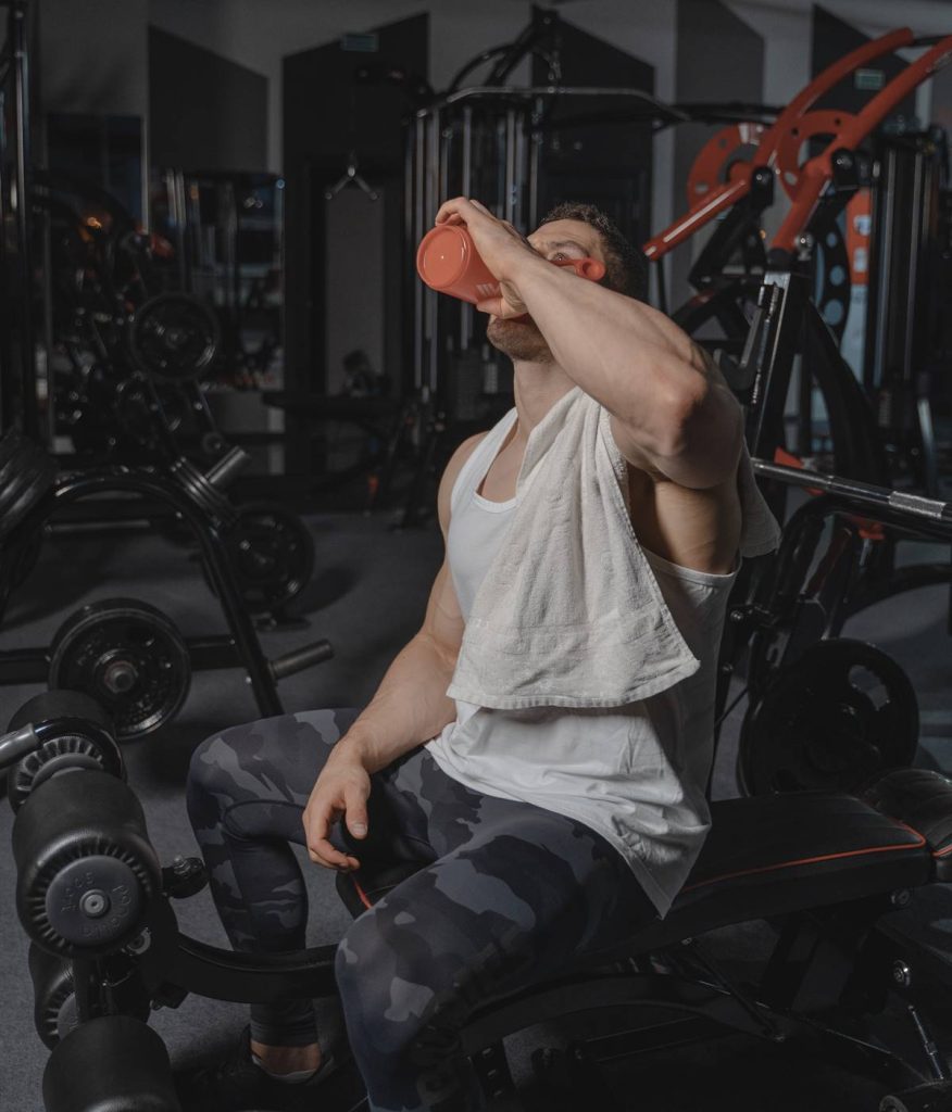Kada i koliko treba piti vode za rast mišićne mase?