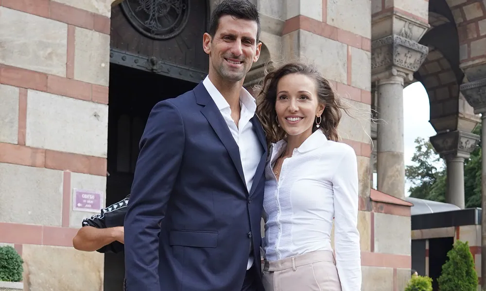 Kombinacija Jelene Đoković za venčanje Novakovog brata Đorđa idealan je izbor kada ne želite da zasenite mladu