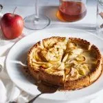 Jesen je stigla: Vreme je za najsočniji kolač od jabuka