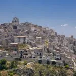 Ovo je istina o kućama koje se u Italiji prodaju za jedan evro