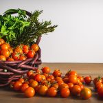 Viljuškom po svetu - Italija: Recepti za karpačo, nadeveni paradajz i teleće kotlete sa gorgonzolom