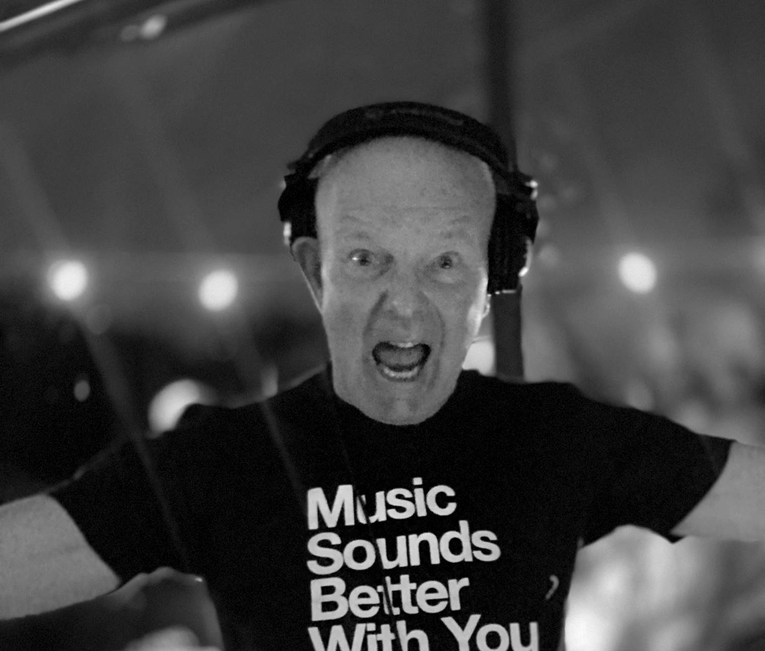 Preminuo je Stju Alan, britanski DJ i pionir elektronske muzike
