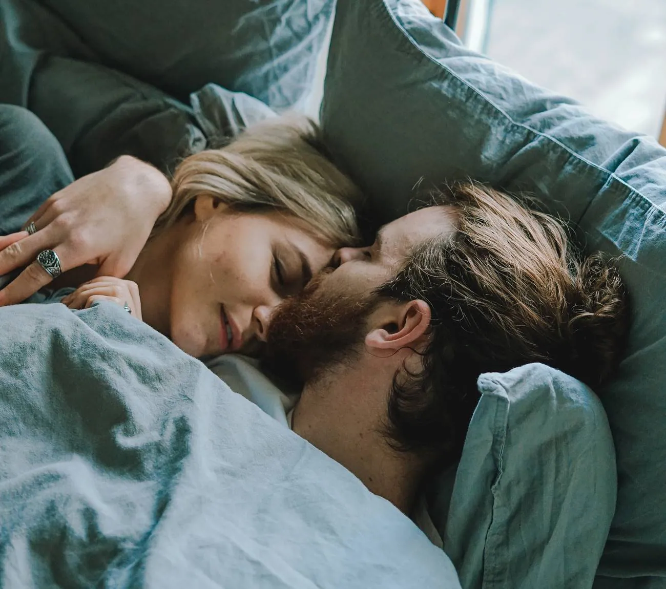 Kako se menja libido muškaraca i žena u različitim decenijama njihovog života?