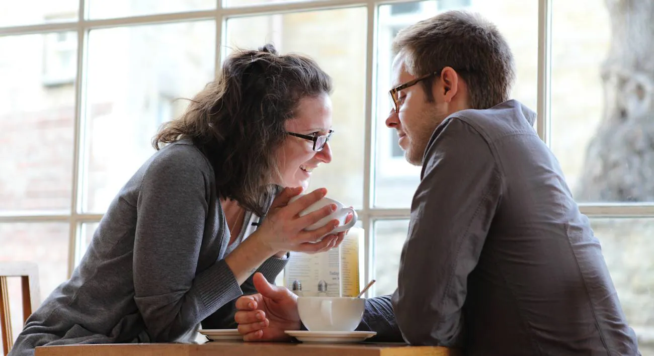 Da li ste sapioseksualac? Šta je sapioseksualnost i kako je prepoznati?