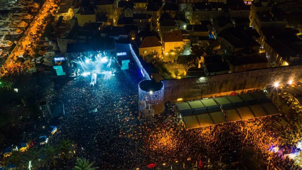 Nova godina u Budvi. Zašto je najbolja?