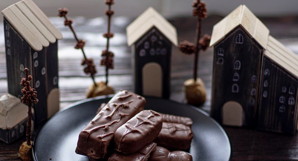 Da li već osećate miris božićnih poslastica? Donosimo 3 recepta za čokoladne deserte u zdravijoj, ali ništa manje ukusnoj verziji