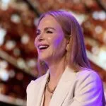 Nikol Kidman pozirala u nestvarnoj haljini bez leđa