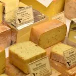 Jedete sir svakog dana? Nutricionista odgovara koliko je to zdravo